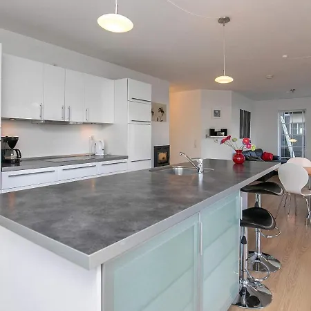 Xxi Apartment *